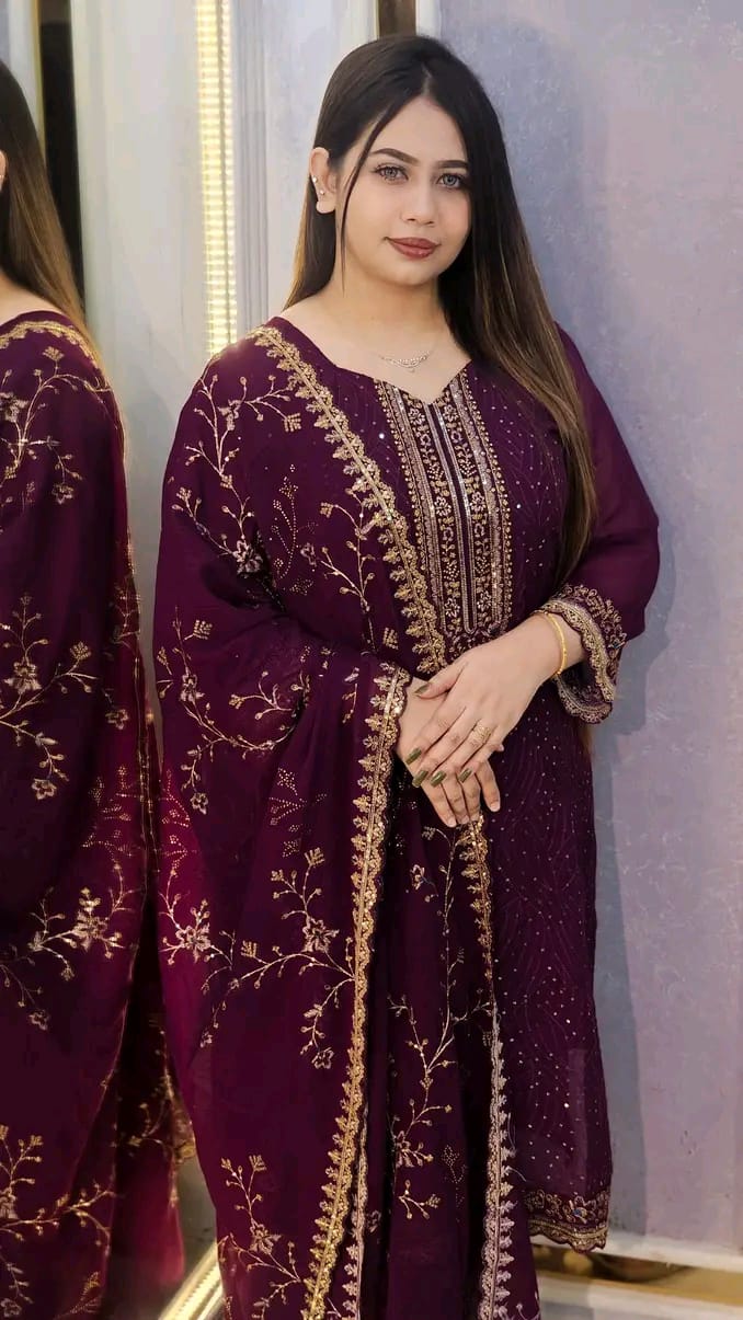 Luxury Embroidered Outfit